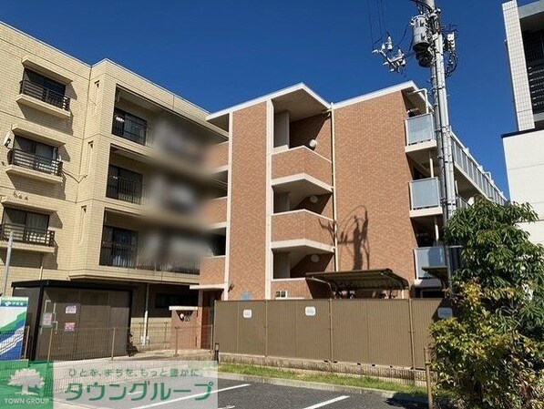 レオパレスアザレアの物件外観写真